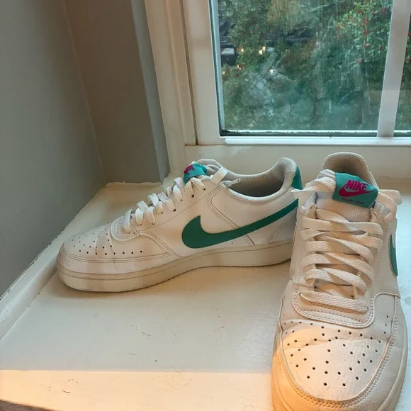 Nike Court Vision Low White Teal Swoosh Sneakers Women’s 9.5 - Picture 2 of 8